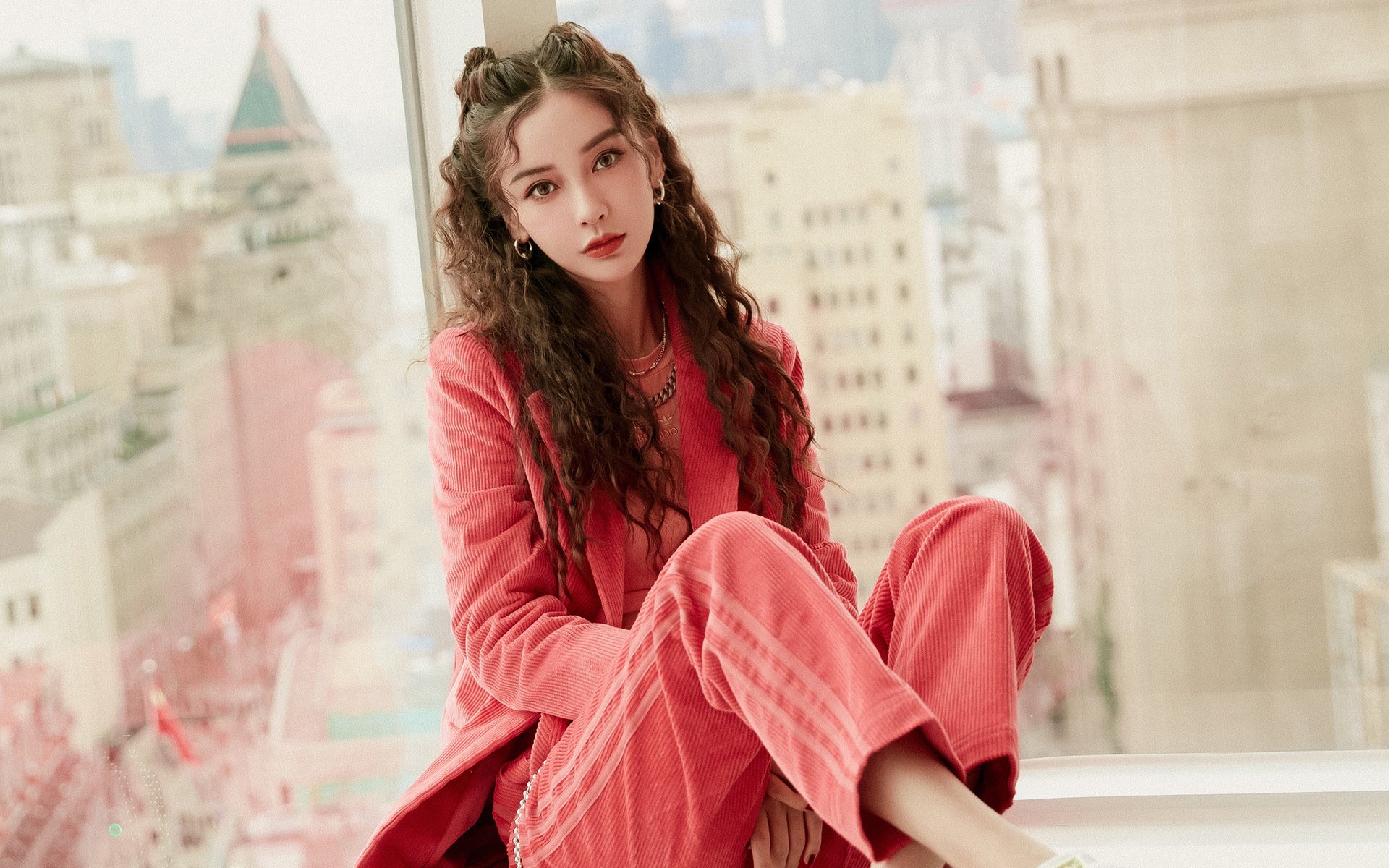 爱游戏app下载-《冠军奥运篇》聚焦李雯雯：努力让梦想成为现实，李雯雯奥运会比赛成绩